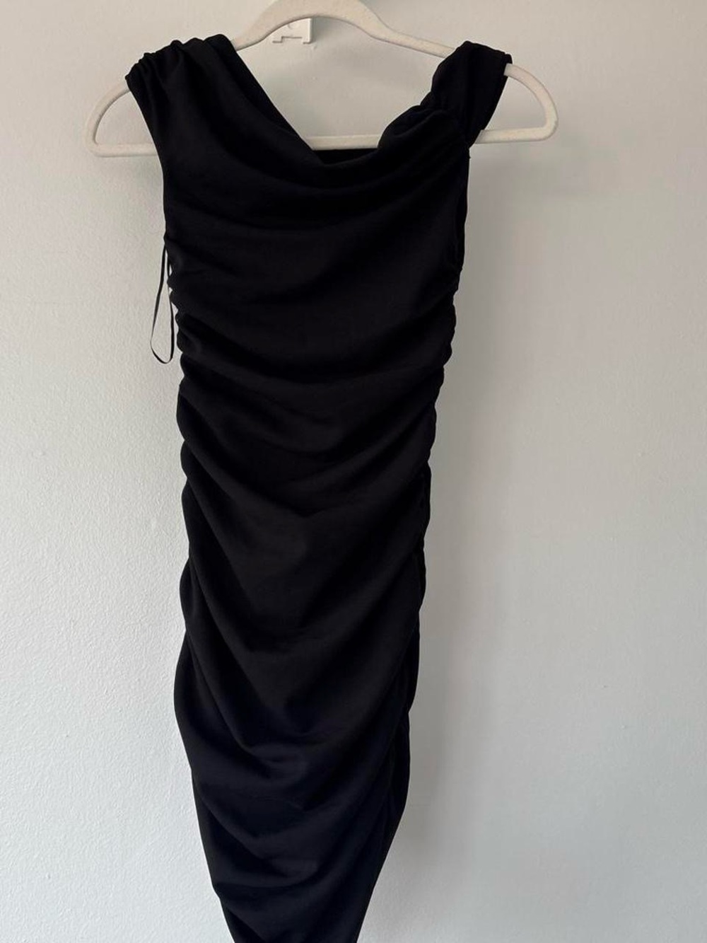 Abercrombie & Fitch Black Ruched Midi Dress